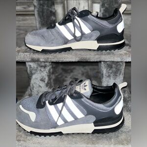 Adidas ZX 700